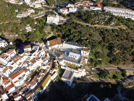 Casares