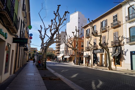 denia