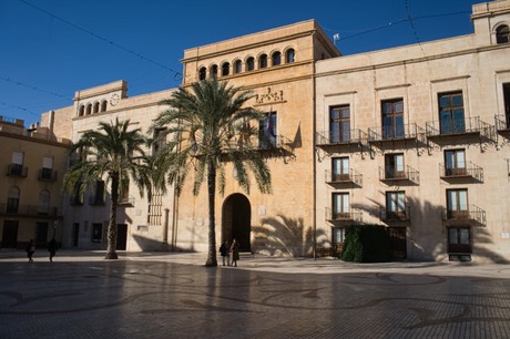 Elche