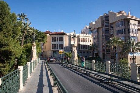 Elche