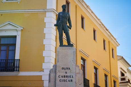 Oliva